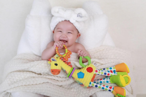 三沙八个月的宝宝能吃虾吗